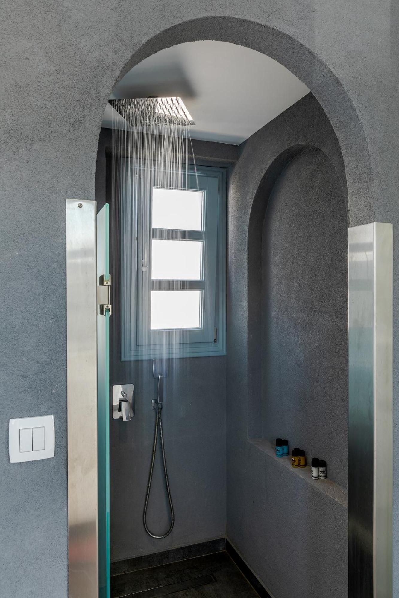 Blackstone Luxury Suites Emporio  Exterior foto